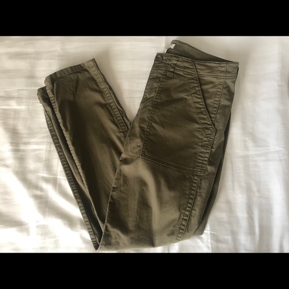 J. Crew Pants - J. Crew Skinny Army Green Pants